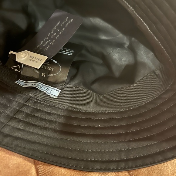 NWT Prada bucket hat. - Picture 4 of 4